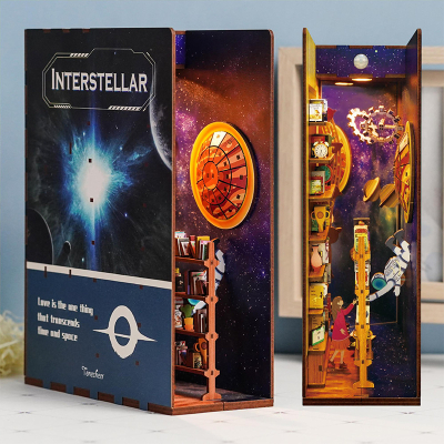 Book Nook Interstellar
