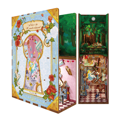 Book Nook Alice in Wonderland 